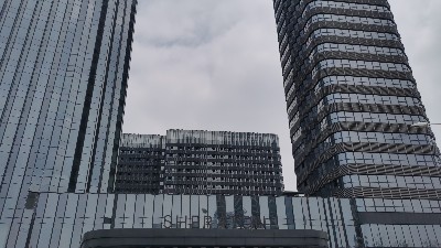采購網(wǎng)絡地板必看的幾個注意事項